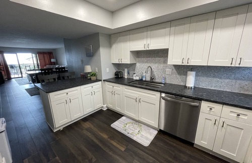 Golden Beach Condo | Private Beach With Ocean View