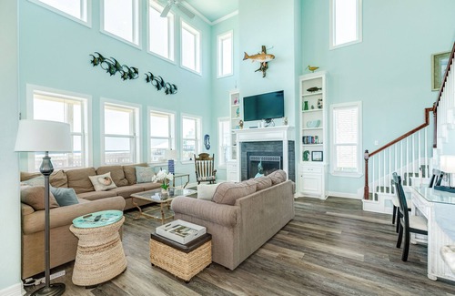 Pointe San Luis House | Private Beachfront Home w/Screened Deck, Equipped Kitchen, Quick Beach Access