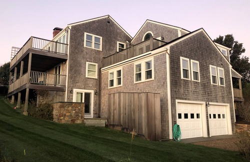 Siasconset House | Private Beachfront Home (Comfy, Cozy Nantucket Cottage)