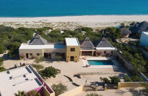 El Cardonal House | Private Beachfront Home on the Sea of Cortez