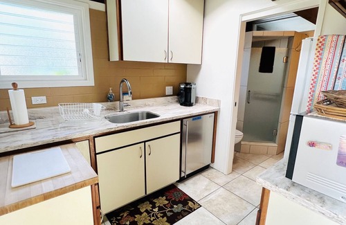 Kalama Tract Apartment | Private Beachfront Rental