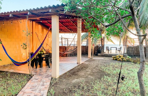 Jucuaran Villa | Private beachfront