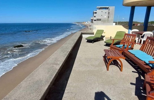Cerritos House | Private Beachfront Villa
