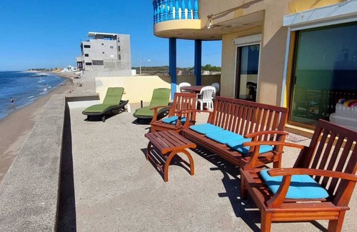 Cerritos House | Private Beachfront Villa