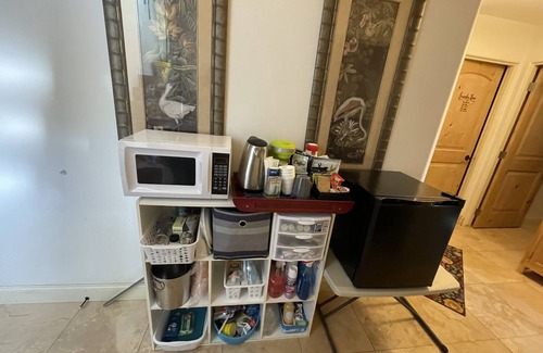 Cayucos House | Private Bedroom and Bathroom