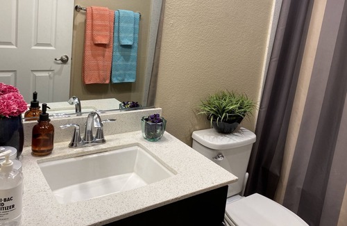 Elk Grove House | Private Bedroom with A Spacious Backyard