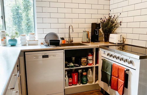 Upper Orara Cottage | Private Bush Hideaway 10 mins from town