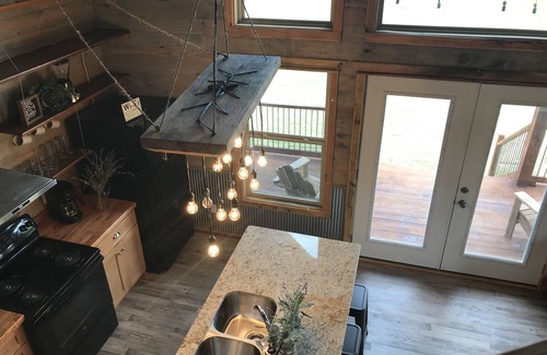 Union Springs House | Private cabin getaway