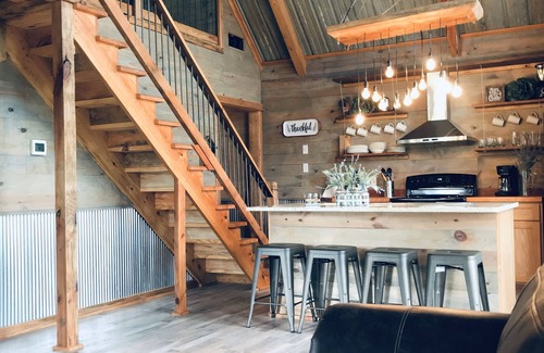 Union Springs House | Private cabin getaway