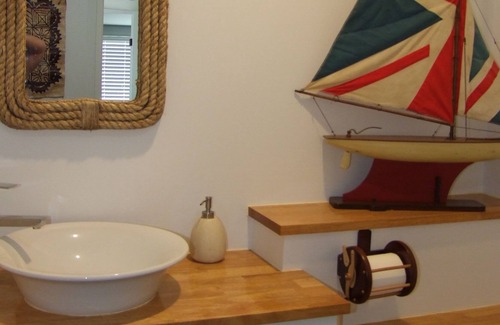Bemm River Cabin | Private cabin in a quiet garden setting with plenty of birdlife