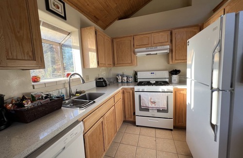 Frazier Park Cabin | Private Cabin located directly across Park