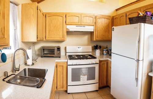 Frazier Park Cabin | Private Cabin located directly across Park