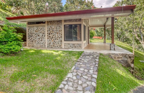 Santa Eulalia House | Private cabin, surrounded by gardens and trees, with a shared pool!