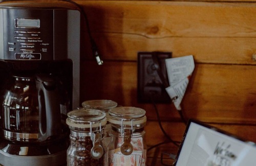 Thompsonville Cabin | Private Cabin | The Place to be for Fall Foliage!