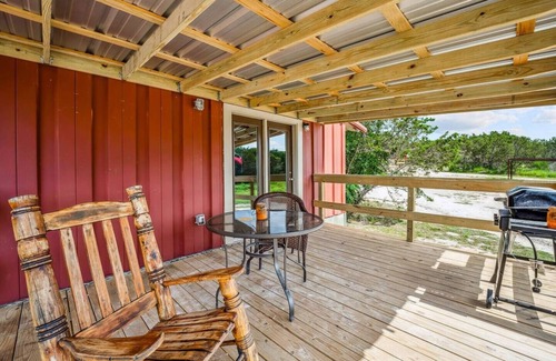 Paluxy Cabin | Private Cabin w/Full Kitchen | Scenic views