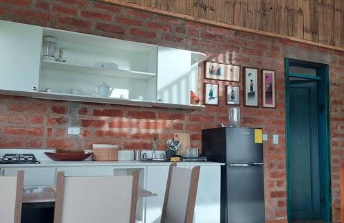 Checa Cottage | Private Casita near UIO airport