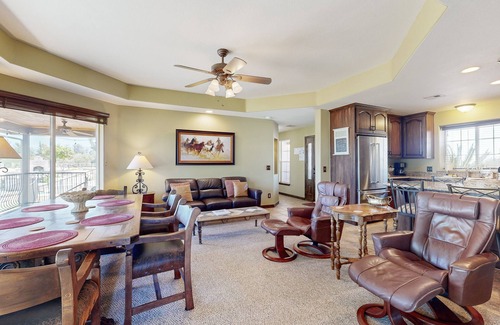 Temecula House | Private Casita Overlooking Winery | Grill, Central AC