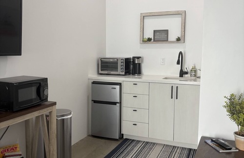 New River Apartment | Private Casita w desert landscape and great views.