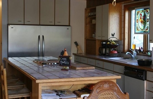 Round Top House | Private Catskills Getaway with Gorgeous Mountain View’s