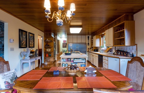 Round Top House | Private Catskills Getaway with Gorgeous Mountain View’s