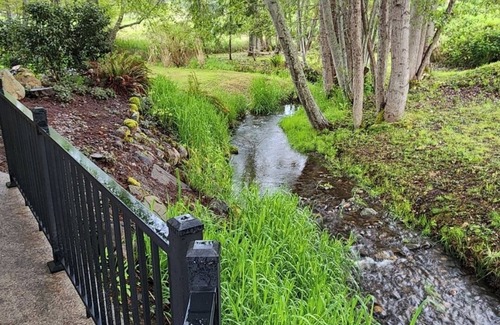 Port Angeles House | Private Central-Located Creekside Olympic National Park Discovery Trail Hot Tub