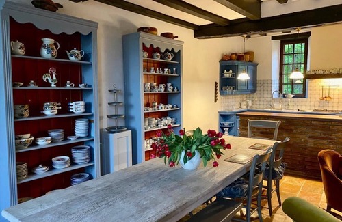 Montadet House | Private Chateau with swimming pool & beautiful view - Europe's Best Group Villa