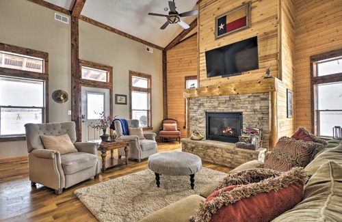 Clark House | Private Clark Ranch Retreat with Mountain Views!