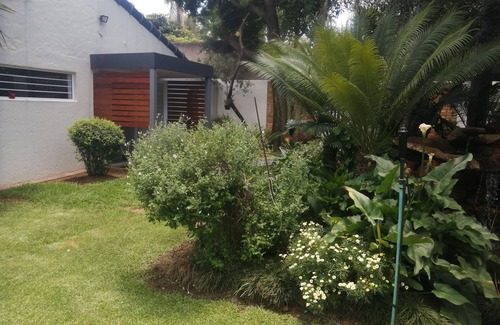 Pretoria Cottage | Private, Comfort and Cozy unit