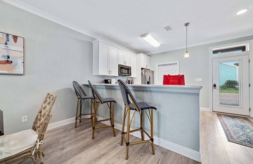 Sunset Pass Condo | PRIVATE CONDO IN BANANA BAY COMMUNITY, PRIVATE BEACH!