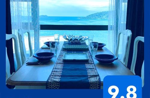Downtown Kota Kinabalu Apartment | Private Corner Stay! Ocean-View, Walk to Jetty & Food Spots-Mango House1