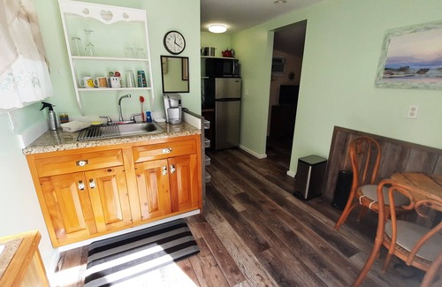 Buckhead Ridge Cottage | Private Cottage (fisherman paradise)