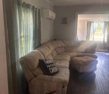 Clemmons House | Private Cottage in Rural Clemmons