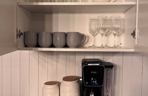 Tobermory House | Private cottage nestled in the trees near tranquil Tobermory with WiFi, AC