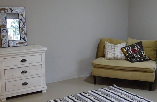 Buffalo City Apartment | Private cottage on an organic training farm