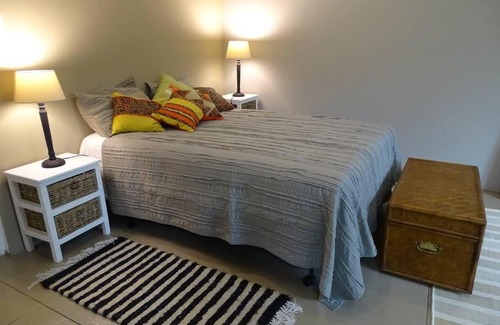 Buffalo City Apartment | Private cottage on an organic training farm