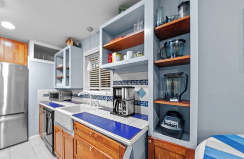 Pass Christian Cottage | Private Cottage-Pet Friendly-5 min to Beach