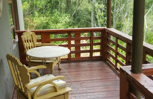 Nelson Mandela Bay Cottage | private cottage nestled in near indigenous african bush , with private deck