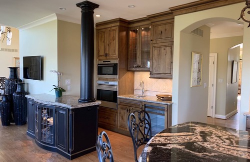 Lexington House | Private Country Estate: 16 miles to Keeneland, 13 to KY Horse Park!