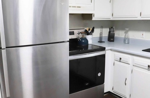 Mount Pleasant House | Private Country Retreat Near CMU & Soaring Eagle Casino Sleeps 10