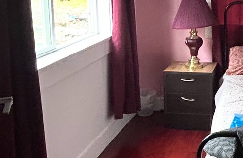 Maple Ridge House | Private & cozy 2 bedrooms suite in Maple Ridge