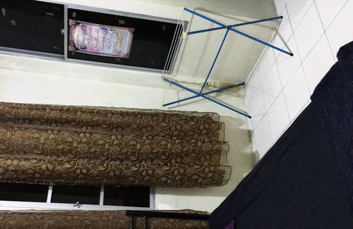 Pusat Komersil Lee Ling Apartment | PRIVATE & COZY APARTMENT , MODERN WALL PAPER , FULL AIRCOND