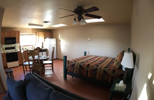 Tanque Verde House | Private Cozy Casita @ La Hacienda Chuparosa
