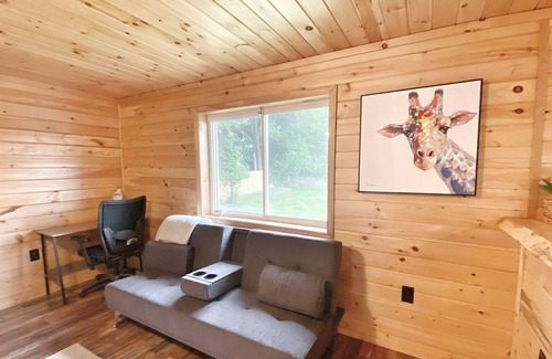 Moira Cottage | Private Cozy Country Cottage on the ATV trails!