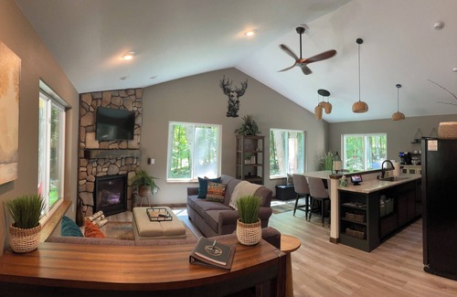 Pickerel Cabin | Private Cozy Luxury Cabin in Woods across from Lake, UTV trails - Pet Friendly