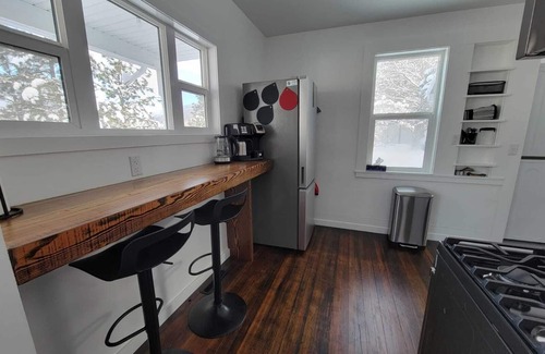 Nelson House | Private cozy Nelson long stay home with stunning views