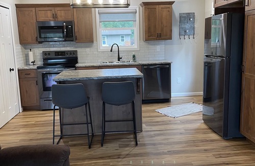 Alpena Cabin | Private cozy year round water front home