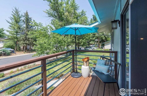 Lafayette House | Private Creekside Home 10 minutes from Boulder