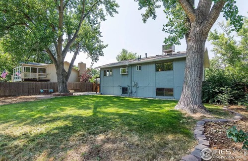 Lafayette House | Private Creekside Home 10 minutes from Boulder