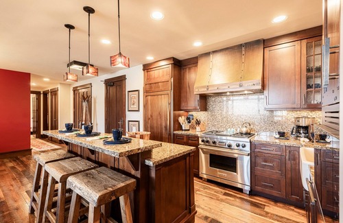 Empire Pass Condo | Private Deck, Cozy Mountain Views, Warm Fireplace & Slope Access