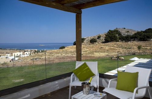 Pefkos Villa | Private Deluxe 3 bedroom villa in Lindos , villa Alkyoni